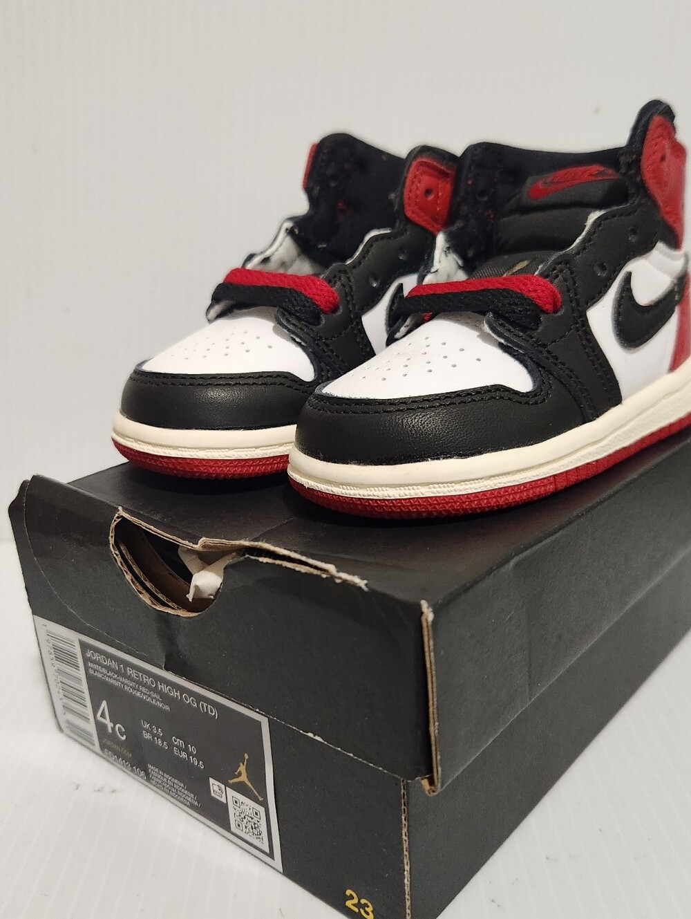 Jordan 1 Retro High OG TD Size 4C NEW Black Toe Reimagined Sky Jordan FD1413 106